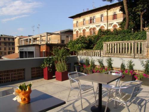 Hotel Milano Ancona Exterior photo